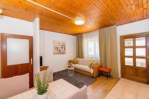 Apartments Neve