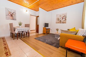 Apartments Neve