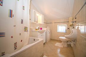 Apartments Neve