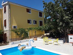 Apartment Kova