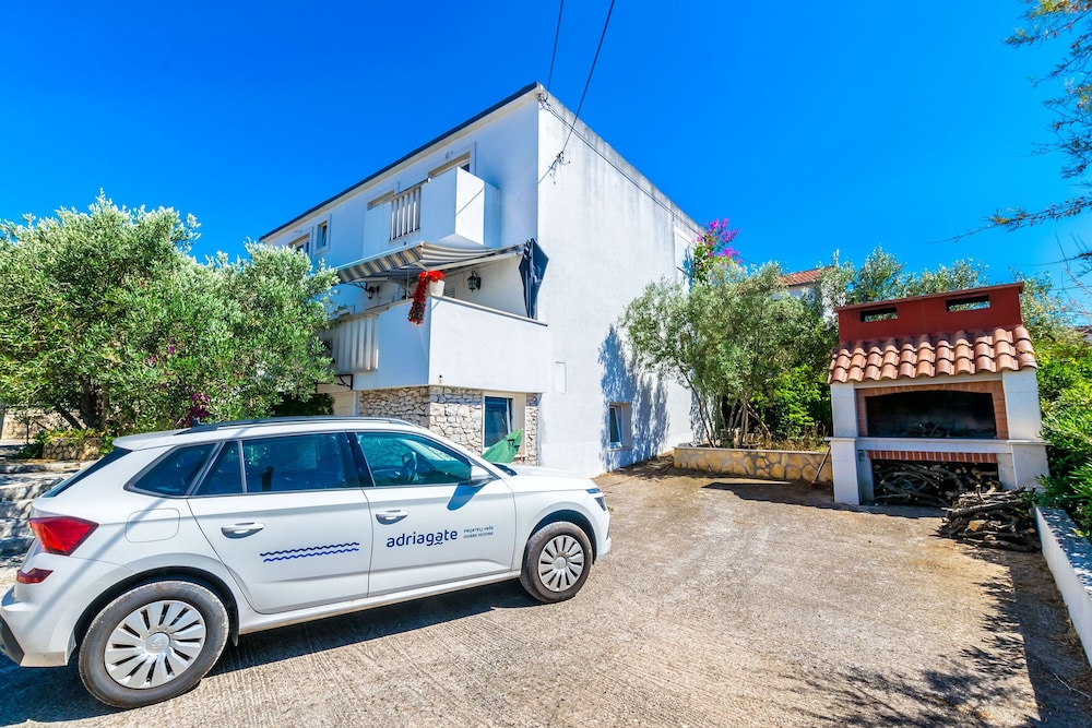 Apartment Jadranka