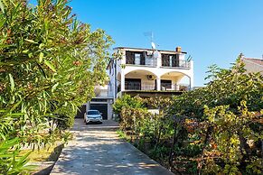 Apartments Brodarica Beach