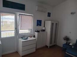 Room Art Room