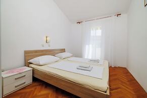 Apartments Tariba