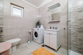 Apartments Tariba