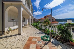 Apartments Tariba