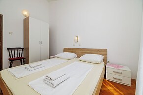 Apartments Tariba