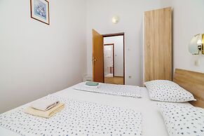 Apartments Tariba