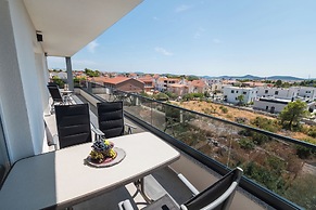 Apartments Lenolu