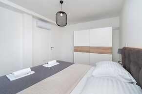 Apartments Lenolu