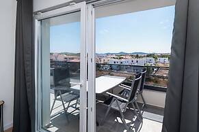 Apartments Lenolu