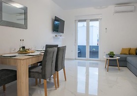 Apartments Marin