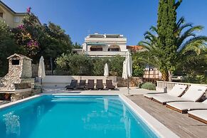 House Sea Front