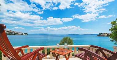 House Sea Front