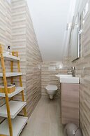 Apartments Lada