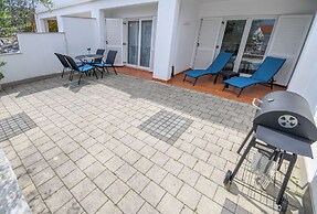 Apartment Maya