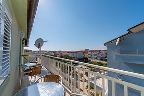 Apartments Antique Ivo