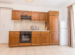 Apartments Antique Ivo