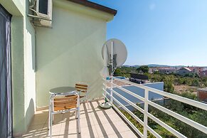 Apartments Antique Ivo