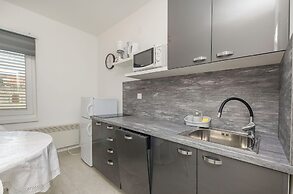 Apartments Beachfront Srima