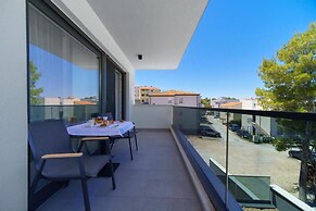 Apartments Bila