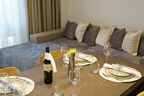 Apartments Bila