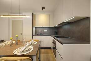 Apartments Bila