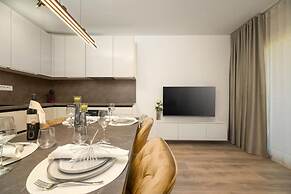 Apartments Bila