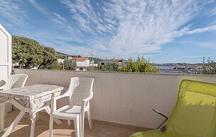 Apartments Nadica