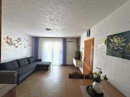 Apartments Maca