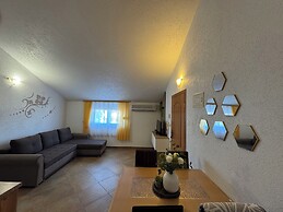 Apartments Maca