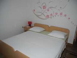 Apartments Maca