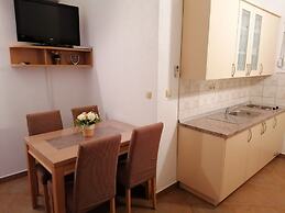 Apartments Maca