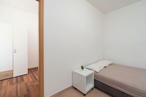 Apartments Snjeza