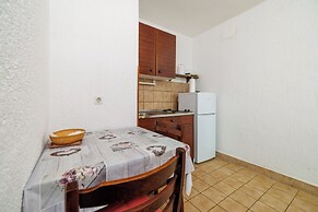 Apartments Josip R