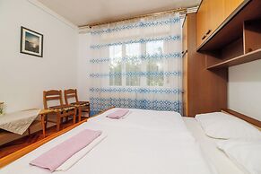Apartments Josip R