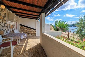 Apartments Josip R
