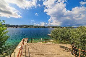 Apartments Josip R