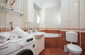 Apartment Karlo