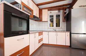 Apartment Karlo