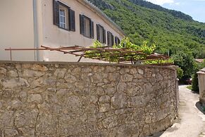 House Dragica