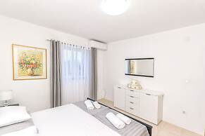 Apartments Paco