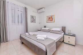 Apartments Paco