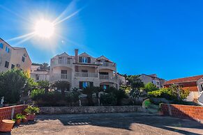 Apartments Paco