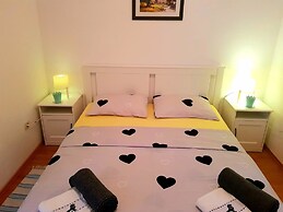 Apartments Mare Family Only