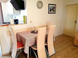 Apartments Mare Family Only