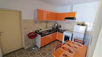 Apartments Dari