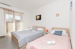 Apartments Sunny Corner
