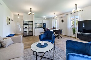 House Villa Gold