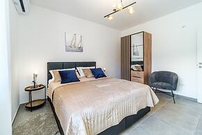 House Villa Gold
